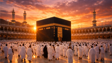 الكعبة المشرفة أثناء الحج في المنام ترمز إلى صلاح الحال واستجابة الدعاء