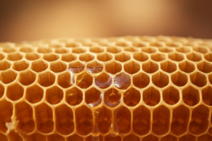 صورة تعبيرية لحلم العسل في المنام تشير إلى السعادة والشفاء والنجاح وتحقيق الأمنيات